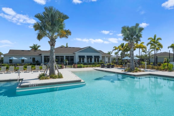 Luxury Apartments in Lakewood Ranch, FL | Artesia